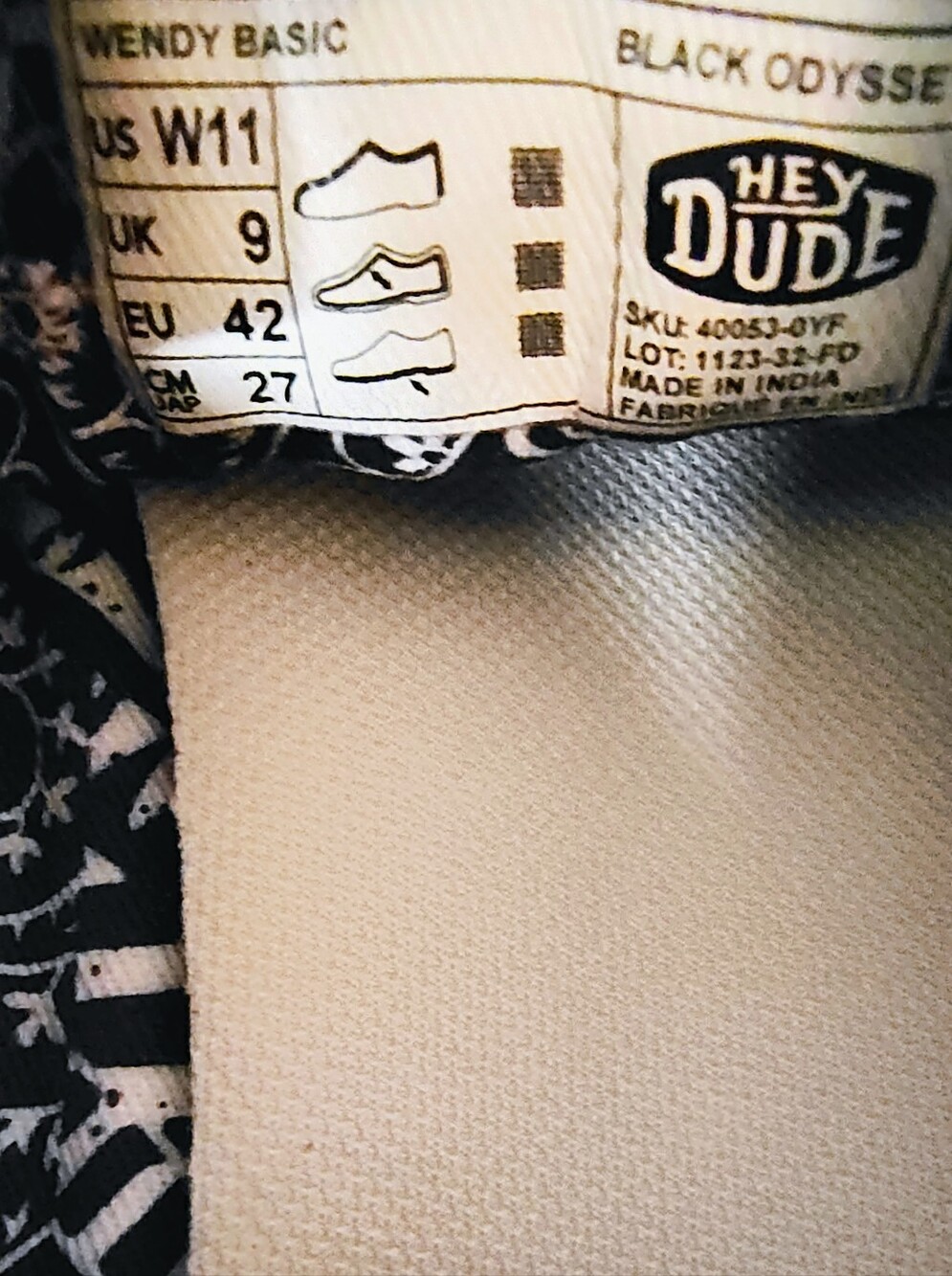 Hey Dude Women's 11 Slip On Wendy's Basic Black Odyssey Canvas Shoes - Picture 4 of 10